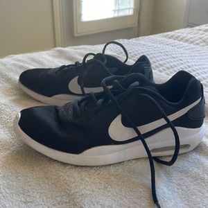 Nike Air Women’s sneakers; size 8.5US/ 6UK